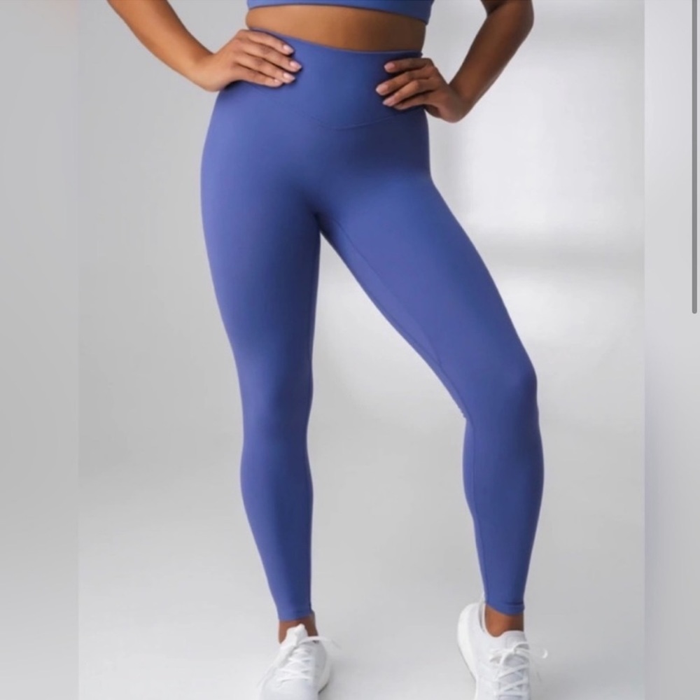 NWT Balance Athletica / Vitality Leggings - Blue - Small
